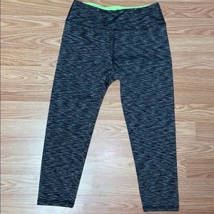 Workout capris